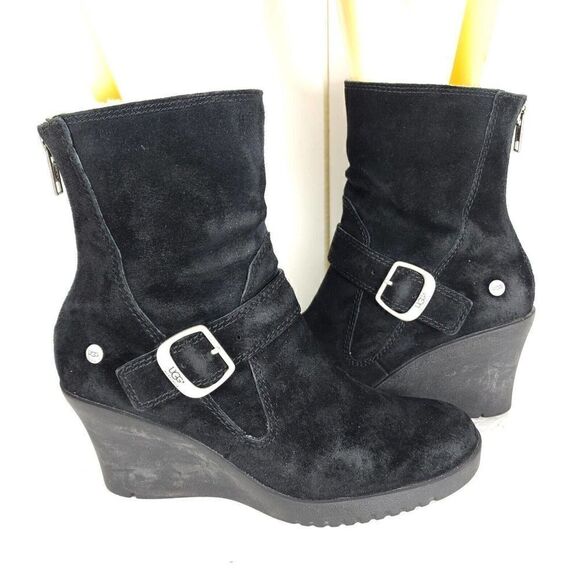 UGG Women's Gisselle US 7 Black Suede Zip Up Wedge Heel Ankle Boot 5593 - Picture 8 of 12